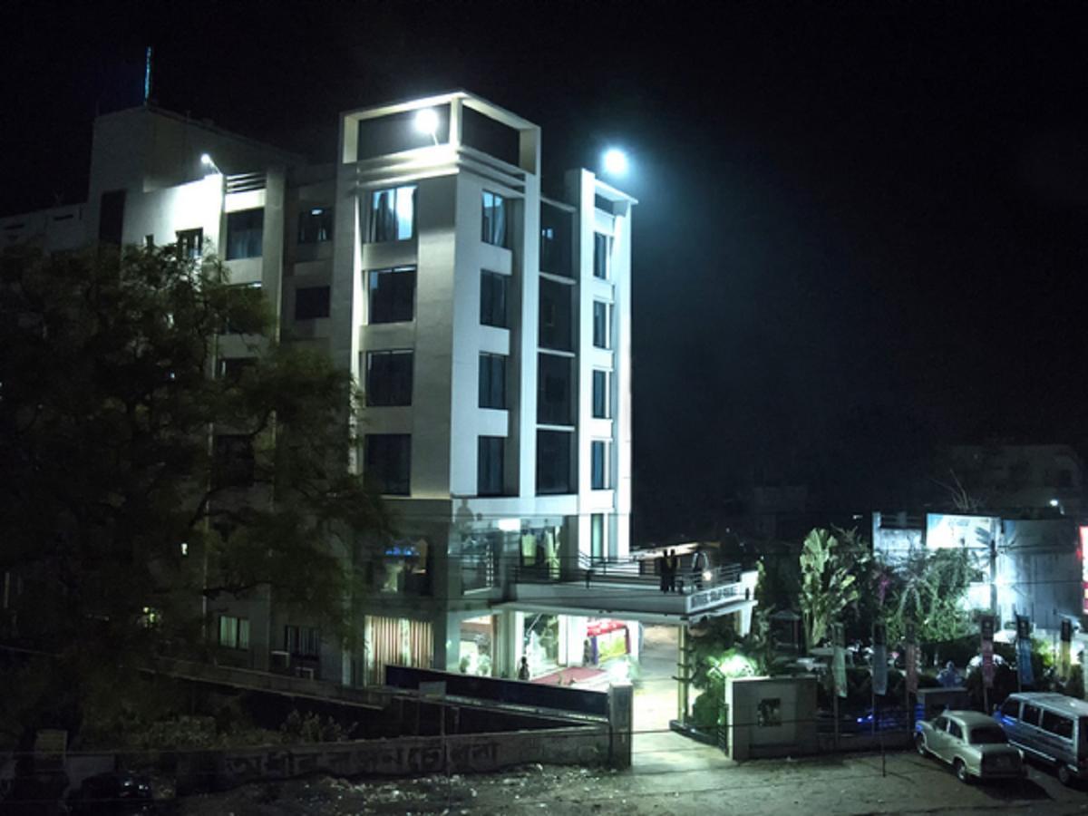 Hotel Sunshine Baharampur エクステリア 写真